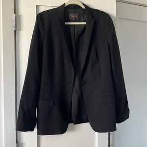 Black oversized blazer